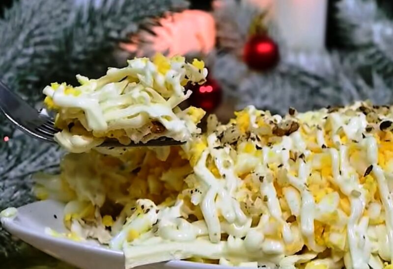 Салат на старый Новый год "Мадонна". Роскошный вкус за две минуты!
