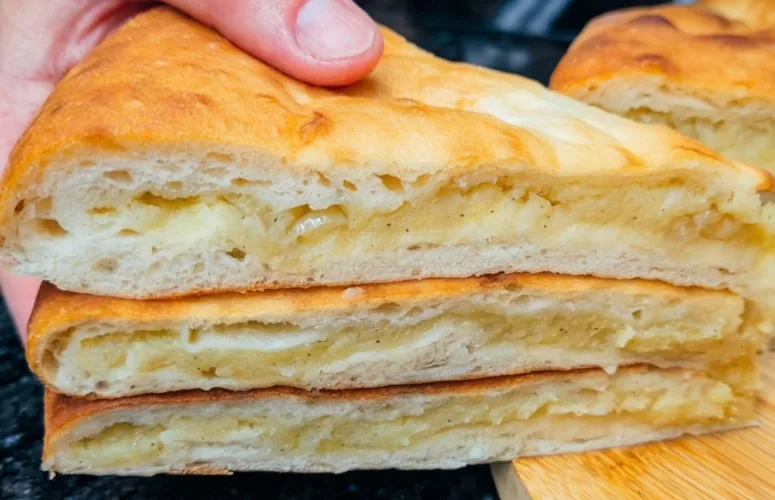 Воздушные осетинские лепешки с картофелем на «пуховом» тесте