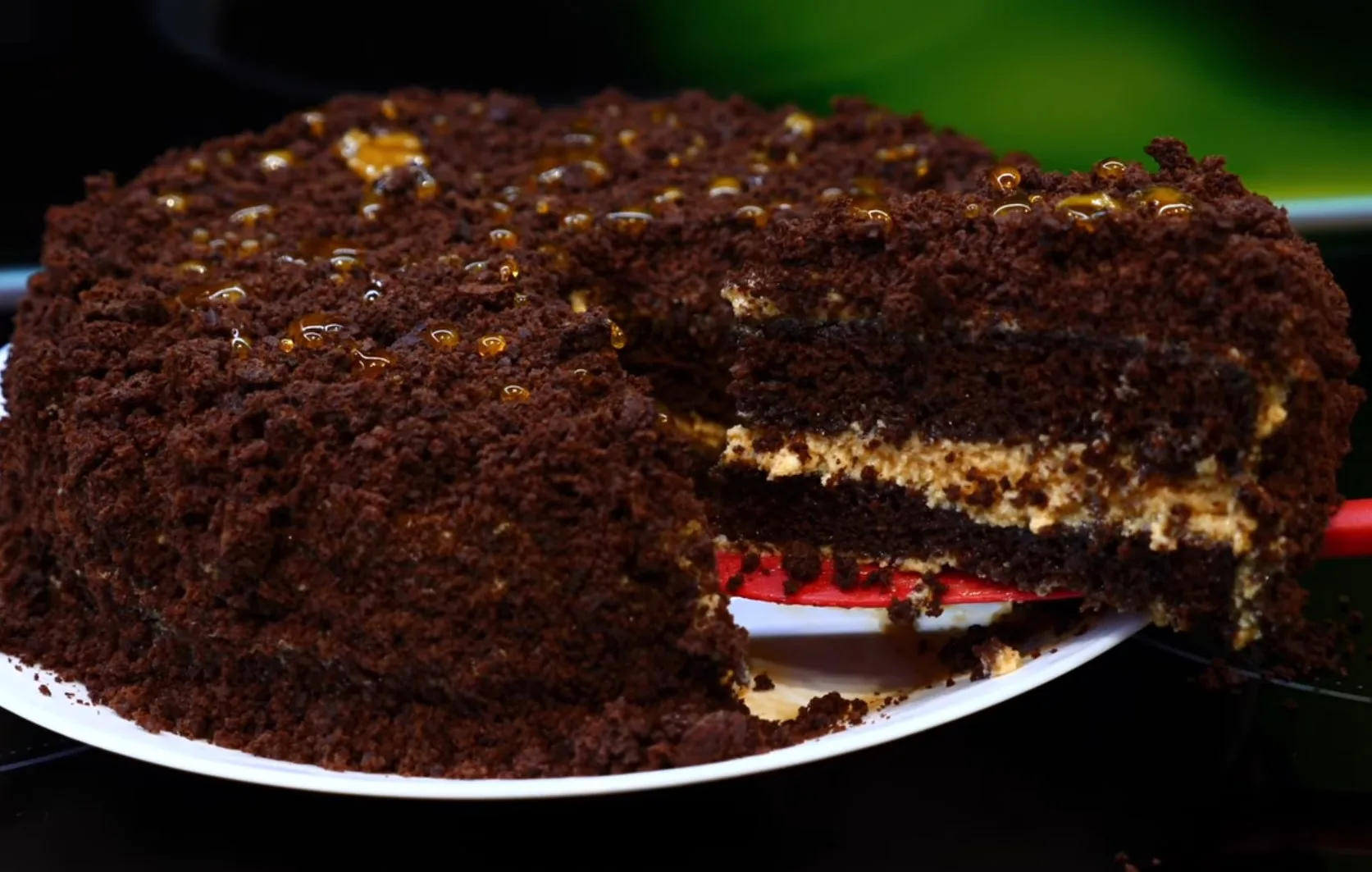 Шоколадный торт с шампанским, домашний рецепт