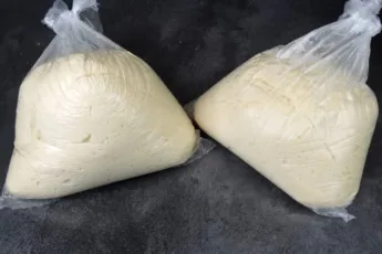 Пышное дрожжевое тесто в пакете: для пирожков