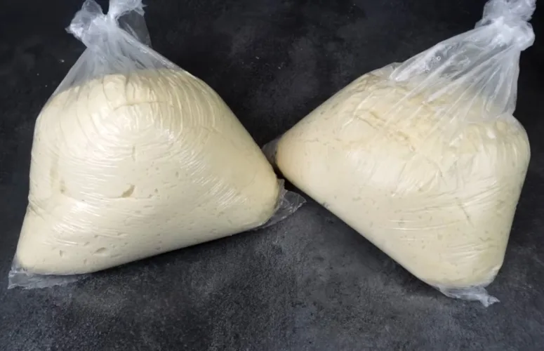 Пышное дрожжевое тесто в пакете: для пирожков