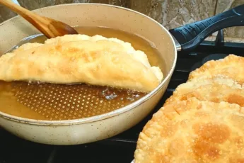 Домашние чебуреки