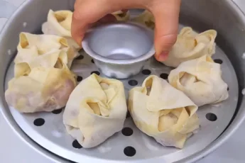 Манты на пару, приготовление