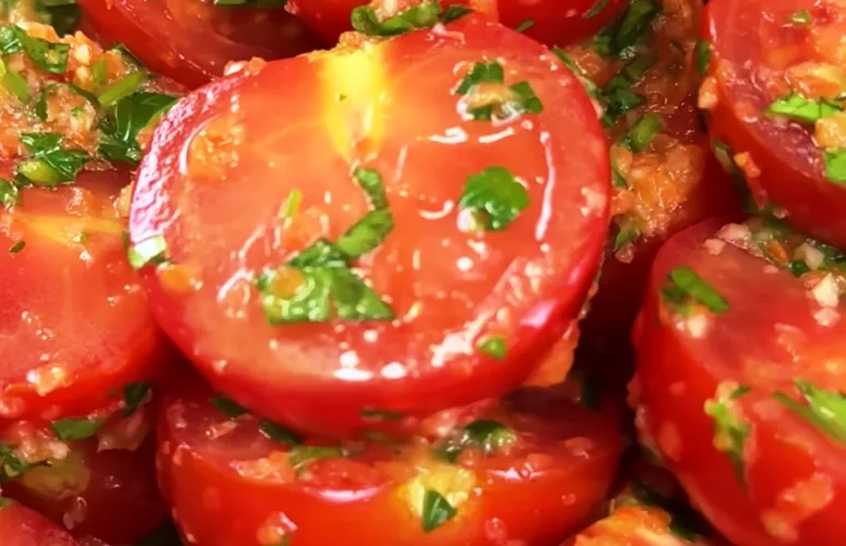 Сочные маринованные помидоры