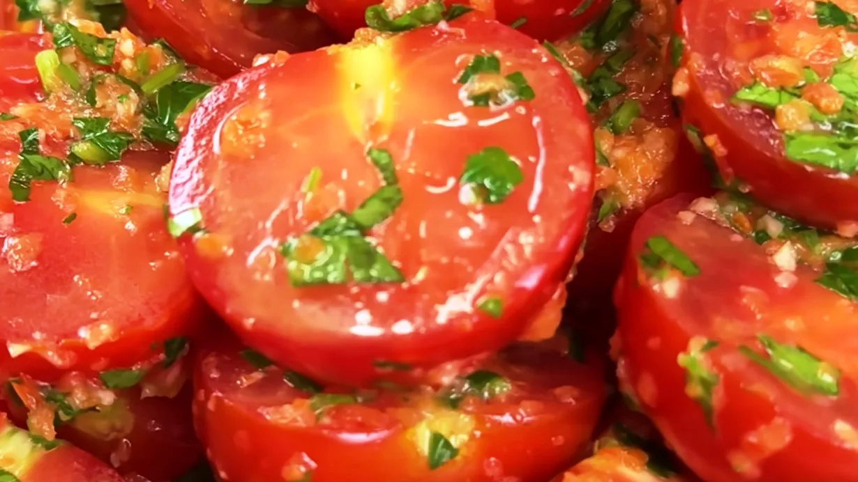 Сочные маринованные помидоры